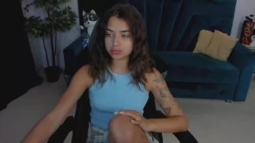 charlenewoods from Cherry is Freechat