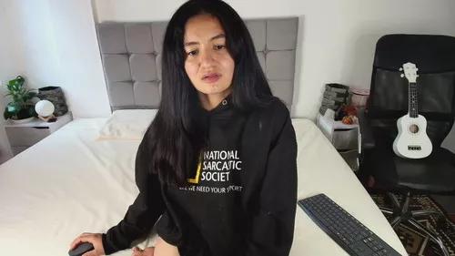 chloesanchez from Cherry is Freechat