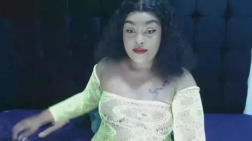 creamyqueen from Cherry is Freechat