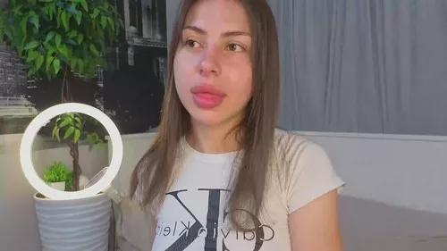 dollyluvs from Cherry is Freechat