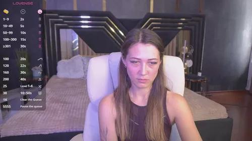 dreamylinaa from Cherry is Freechat