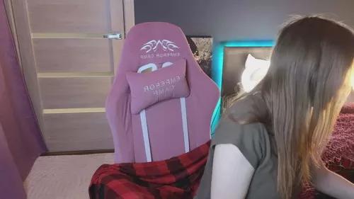 Photos of dynabae from Cherry is Freechat