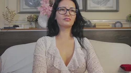 helensparkle from Cherry is Freechat