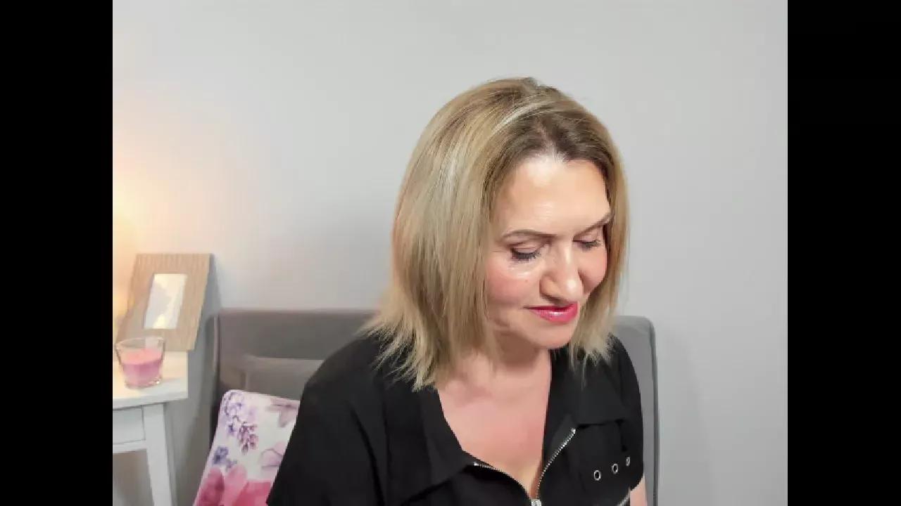 Photos of isabellabeauty from Cherry is Freechat