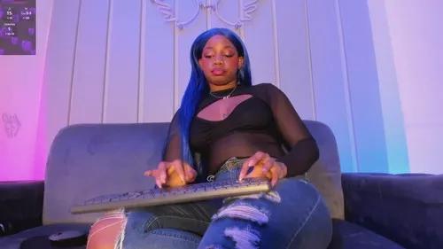 Unleash your urge for fetish cams livestreamers with our pick of steaming hot models, versed in the art of seduction and indulgence.