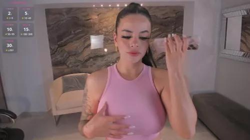 Unleash your urge for fetish cams livestreamers with our pick of steaming hot models, versed in the art of seduction and indulgence.