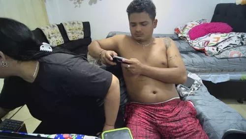 Unleash your urge for fetish cams livestreamers with our pick of steaming hot models, versed in the art of seduction and indulgence.