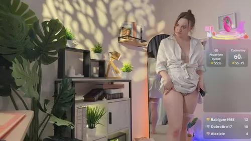Unleash your urge for fetish cams livestreamers with our pick of steaming hot models, versed in the art of seduction and indulgence.