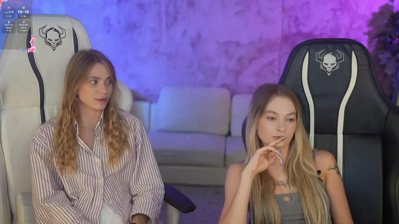Unleash your urge for fetish cams livestreamers with our pick of steaming hot models, versed in the art of seduction and indulgence.