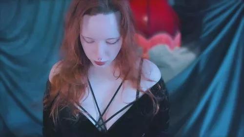 nightlilith from Cherry is Freechat