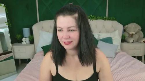 ninastane from Cherry is Freechat