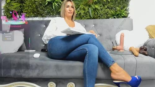 Unleash your urge for fetish cams livestreamers with our pick of steaming hot models, versed in the art of seduction and indulgence.