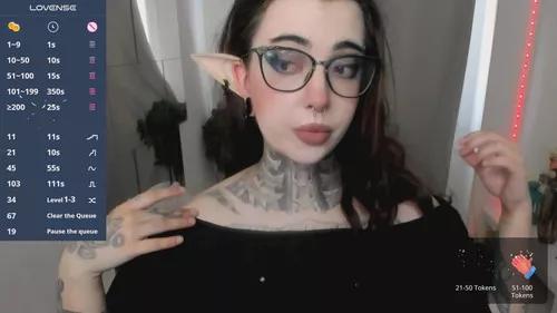 Unleash your urge for fetish cams livestreamers with our pick of steaming hot models, versed in the art of seduction and indulgence.