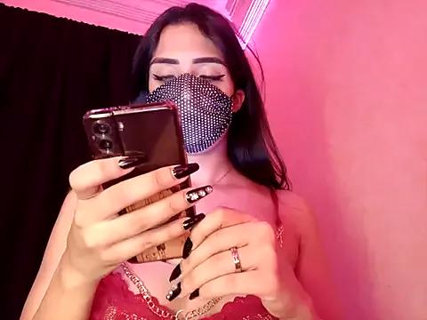 Unleash your urge for fetish cams livestreamers with our pick of steaming hot models, versed in the art of seduction and indulgence.