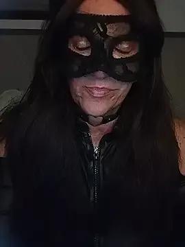 23Milly from StripChat is Freechat