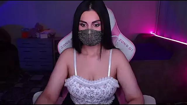 __Yasmina__ from StripChat is Freechat
