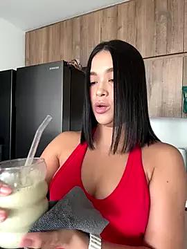 Unleash your urge for fetish cams livestreamers with our pick of steaming hot models, versed in the art of seduction and indulgence.