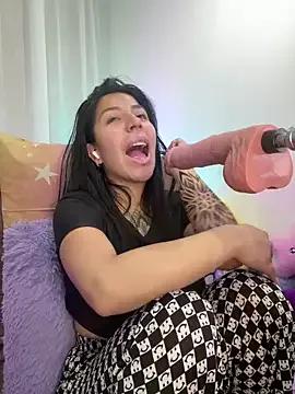 Unleash your urge for fetish cams livestreamers with our pick of steaming hot models, versed in the art of seduction and indulgence.