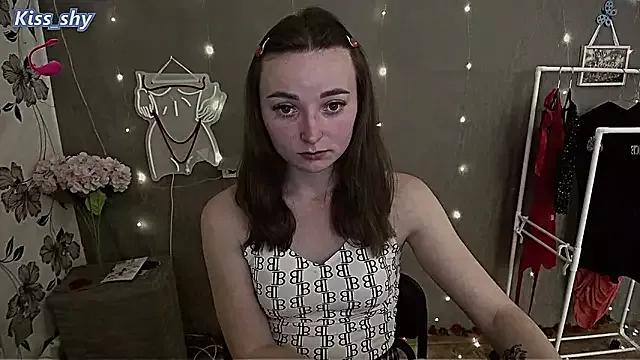 _Barbie_Kiss_ from StripChat is Freechat