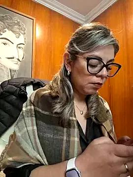 Photos of _Cata-Office1 from StripChat is Freechat