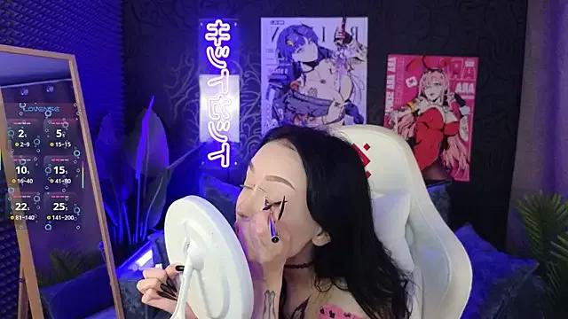 Unleash your urge for fetish cams livestreamers with our pick of steaming hot models, versed in the art of seduction and indulgence.