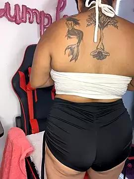 Unleash your urge for fetish cams livestreamers with our pick of steaming hot models, versed in the art of seduction and indulgence.