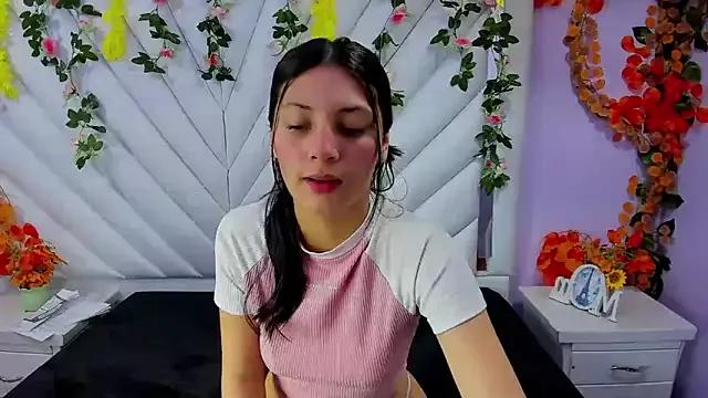 Unleash your urge for fetish cams livestreamers with our pick of steaming hot models, versed in the art of seduction and indulgence.