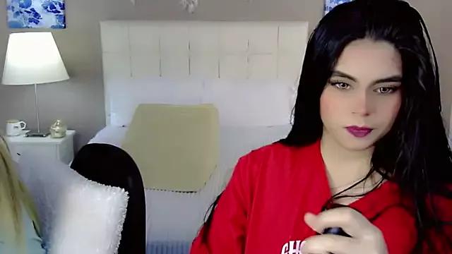 Unleash your urge for fetish cams livestreamers with our pick of steaming hot models, versed in the art of seduction and indulgence.