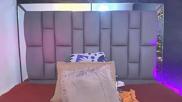 Unleash your urge for fetish cams livestreamers with our pick of steaming hot models, versed in the art of seduction and indulgence.