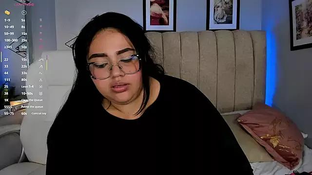 _michel_bbw from StripChat is Freechat