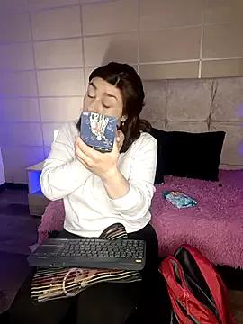 Unleash your urge for fetish cams livestreamers with our pick of steaming hot models, versed in the art of seduction and indulgence.
