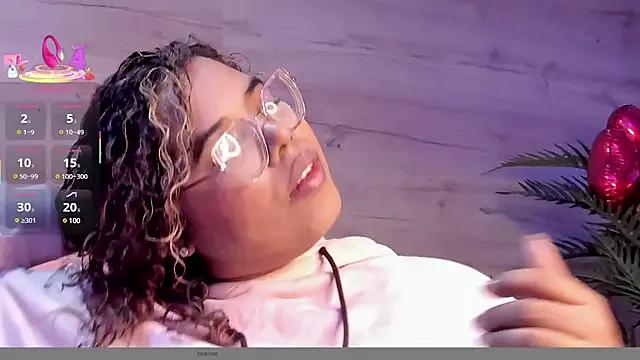 _nickypurple_ from StripChat is Freechat