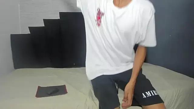 _Noah19 from StripChat is Freechat