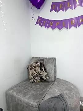 Unleash your urge for fetish cams livestreamers with our pick of steaming hot models, versed in the art of seduction and indulgence.