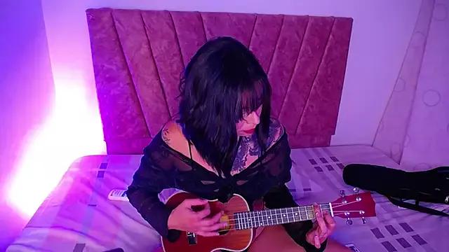 Unleash your urge for fetish cams livestreamers with our pick of steaming hot models, versed in the art of seduction and indulgence.