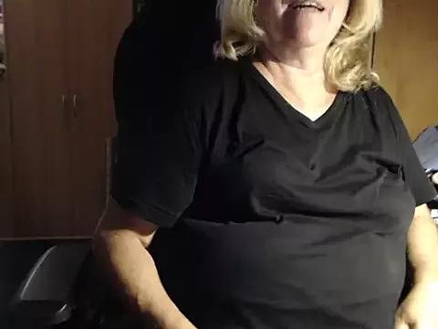 _sunshine__ from StripChat is Freechat