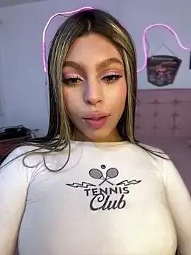 Unleash your urge for fetish cams livestreamers with our pick of steaming hot models, versed in the art of seduction and indulgence.