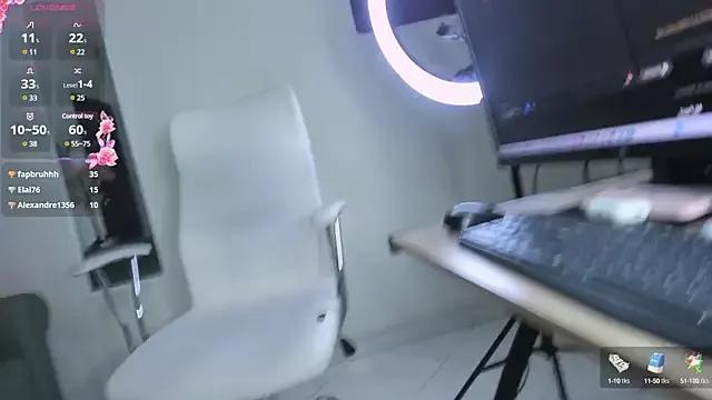 Aaliyah_arabic from StripChat is Freechat
