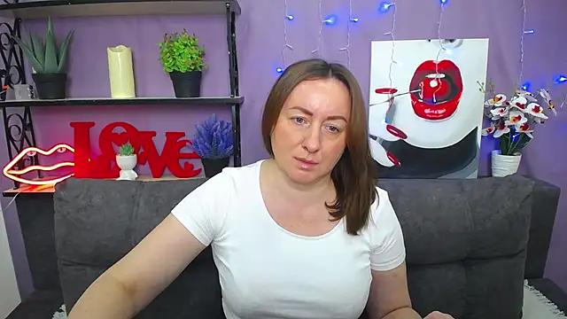 Unleash your urge for fetish cams livestreamers with our pick of steaming hot models, versed in the art of seduction and indulgence.