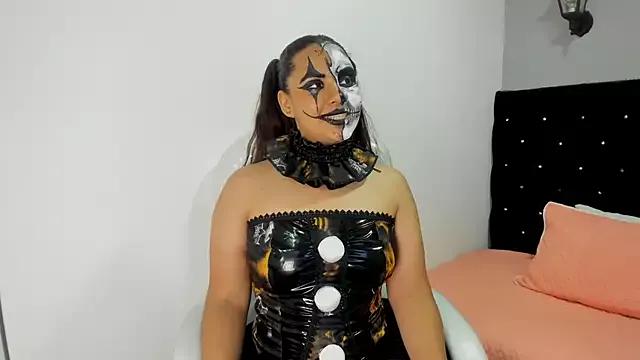 Unleash your urge for fetish cams livestreamers with our pick of steaming hot models, versed in the art of seduction and indulgence.