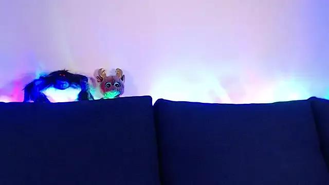 Unleash your urge for fetish cams livestreamers with our pick of steaming hot models, versed in the art of seduction and indulgence.