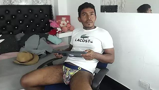 Unleash your urge for fetish cams livestreamers with our pick of steaming hot models, versed in the art of seduction and indulgence.