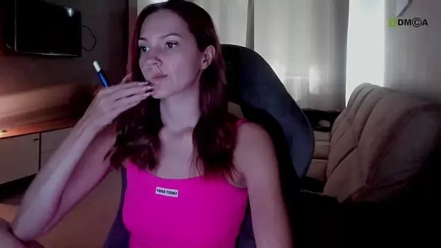 AdeleShineM from StripChat is Freechat