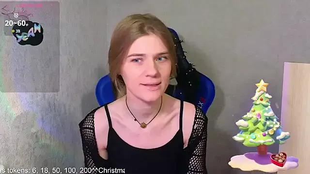 Adell_Love from StripChat is Freechat