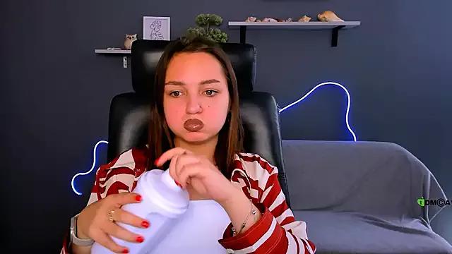 Unleash your urge for fetish cams livestreamers with our pick of steaming hot models, versed in the art of seduction and indulgence.