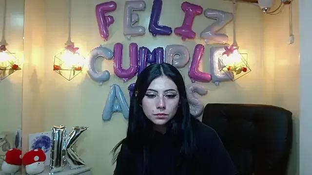 agarycus_ from StripChat is Freechat