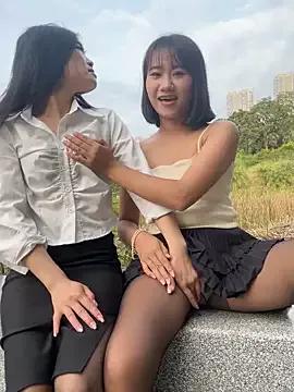 Unleash your urge for fetish cams livestreamers with our pick of steaming hot models, versed in the art of seduction and indulgence.