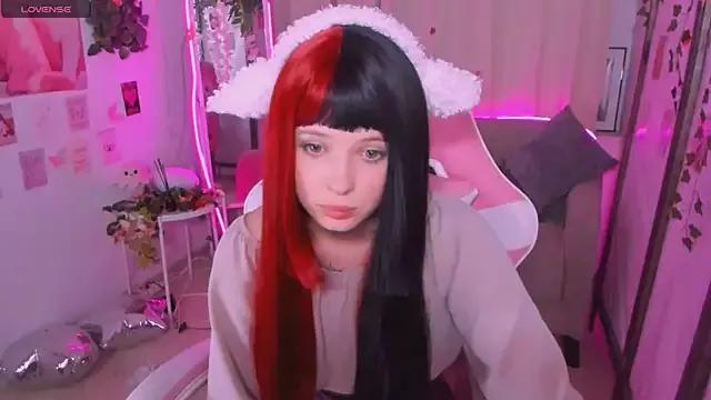 AikoBunnyy from StripChat is Freechat