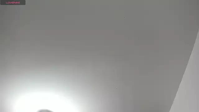 AinohaMoore from StripChat is Freechat