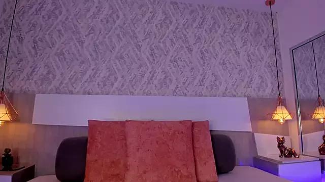 AishaPeyton from StripChat is Freechat
